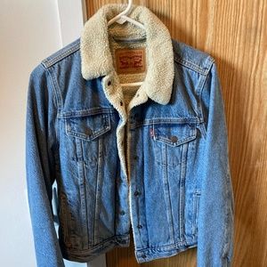 Levi’s Sherpa Trucker Jacket | MED